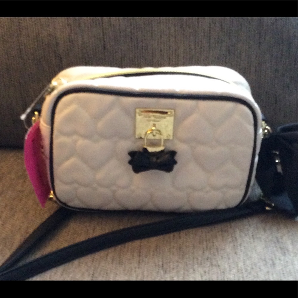 CLEARANCE SALE Betsey Johnson Handbag NWT